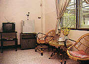 Room of Roong Ruang Hotel, Thapae Gate, Chiang Mai   (7.3 K)