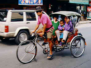 Samlor in Chiang Rai  (12.0 K)